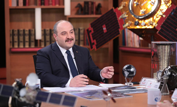 Bakan Varank: Türkiye'yi dünyanın güçlü ekonomileri arasına sokmak istiyorsak uzay çalışmaları yapmak mecburiyetindeyiz