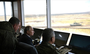 Putin:Rus ordusunu güçlendirmeye ve modern silahlarla donatmaya devam edeceğiz