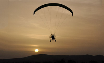 Sınır güvenliğine 'paramotor' tehdidi