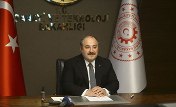 Bakan Varank: Türk araştırmacılar dünyanın en hızlı 5 süper bilgisayarından birine erişebilecek