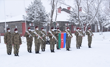 Azerbaycan askerleri 'Kış Tatbikatı' için Kars'ta