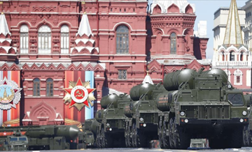 Rusya 'yenilmez' silahlarını bekliyor