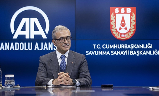 Savunma sanayisi 'uçak gemisine' hazırlanıyor