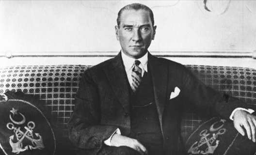 Büyük Önder Atatürk 81 yıldır özlemle anılıyor