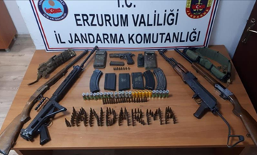 Erzurum'daki terör operasyonunda mühimmat ve yaşam malzemesi bulundu