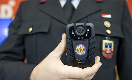 Jandarma için geliştirilen yaka kamerası suçluları tespit ediyor