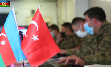 Azerbaycan ve Türk ordularının muhabere birlikleri ortak tatbikata başladı