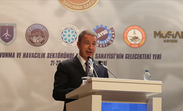 Milli Savunma Bakanı Hulusi Akar: Güçlü savunma sanayi mecburiyettir