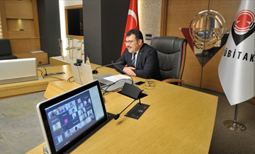 TÜBİTAK Başkanı Mandal, Deneyap atölyelerinin sanal toplantısında öğrencilerle buluştu